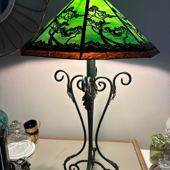 Stained Glass Lampshades & Metal Tree Overlays Tiffany Style Slag - Picture 2 of 12